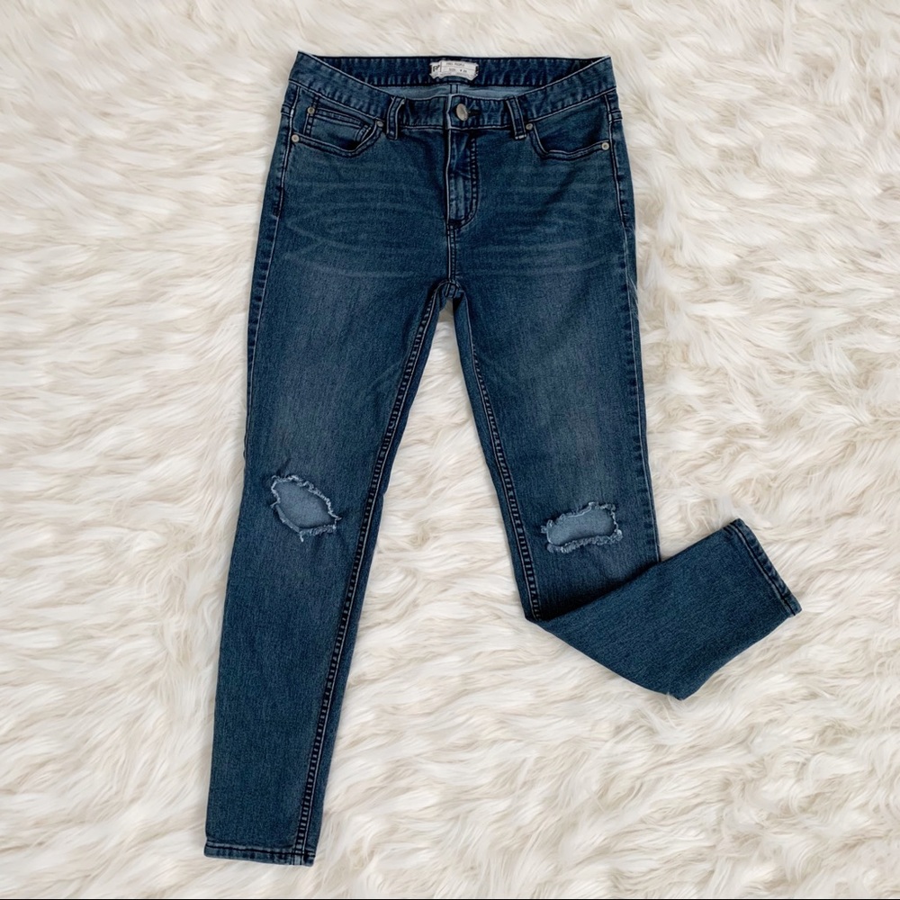 FP High-Rise Busted Skinny Jeans – Size 28